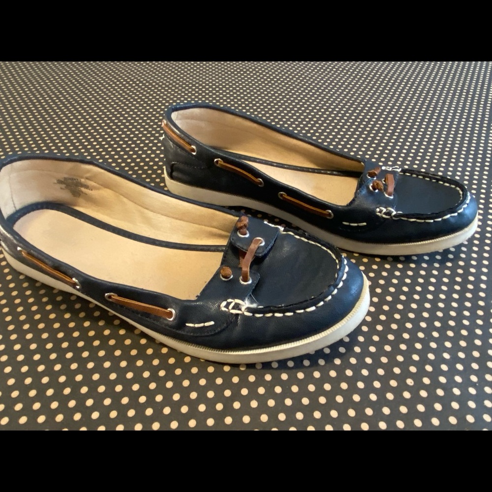 Old Navy loafers sz 9